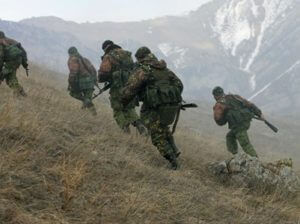 Разведчики ЮВО приступили к полевым занятиям в горах Армении