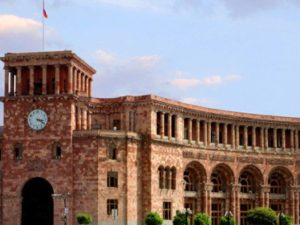 Правительство Армении планирует сократить выходные дни на новогодние праздники