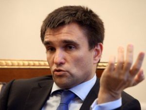 Санкции против олигархов из окружения Путина заставят РФ согласиться на реальную миротворческую миссию - Климкин