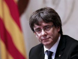 Пучдемон утверждает, что в Каталонии наступил паралич из-за мер Мадрида