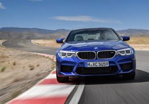 Новый седан BMW M5 запущен в серийное производство