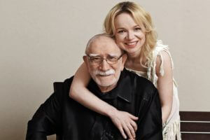 Армен Джигарханян и Цымбалюк-Романовская стали самой «громкой» парой уходящего года