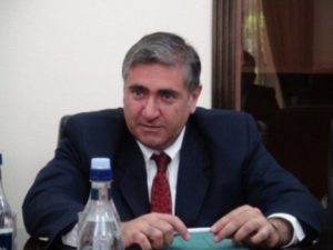 Губернатор Ширака: Есенин – мой любимый поэт