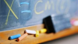 По H1 будет транслироваться математика и физика для абитуриентов