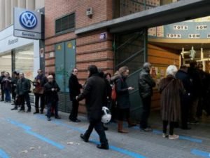 В Каталонии проходят досрочные региональные выборы