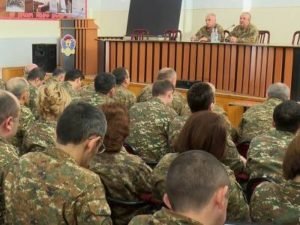 В штабе Армии обороны Карабаха состоялось совещание