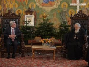 Президент Армении встретился с Католикосом-Патриархом Всея Грузии