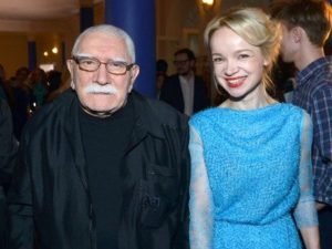 "Не виноватая я" : Экс-жена Джигарханяна заявила, что её цель - перемирие