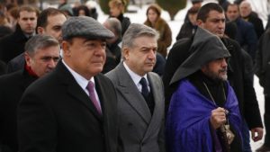 Карен Карапетян почтил память жертв разрушительного землетрясения