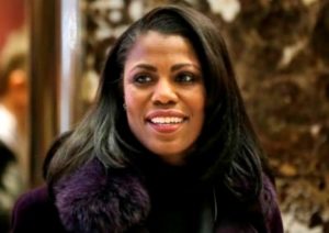 Бывшая телезвезда Омароса Маниго-Ньюман покидает пост помощника Трампа