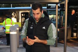 Генрих Мхитарян в составе «Манчестер Юнайтед» отправился в Дубай
