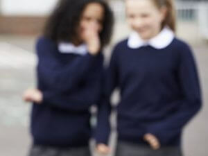 В английской школе учениц запретили называть «девочками»