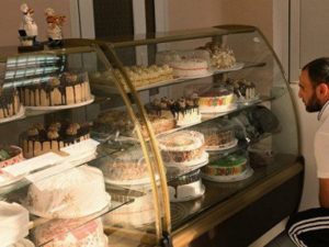 Испанская кондитерская спрятала €9 тыс. в новогоднем пироге