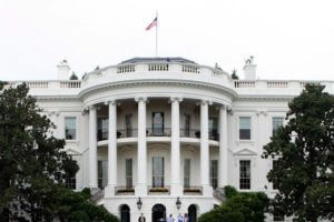 В 2018 году Вашингтон усилит давление на Москву посредством серии расширенных санкций: Stratfor