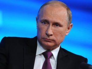Путин: РФ готова вернуть из Крыма Украине ее военную технику