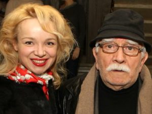 Цымбалюк-Романовская заявила, что найдет возможность заботиться о Джигарханяне