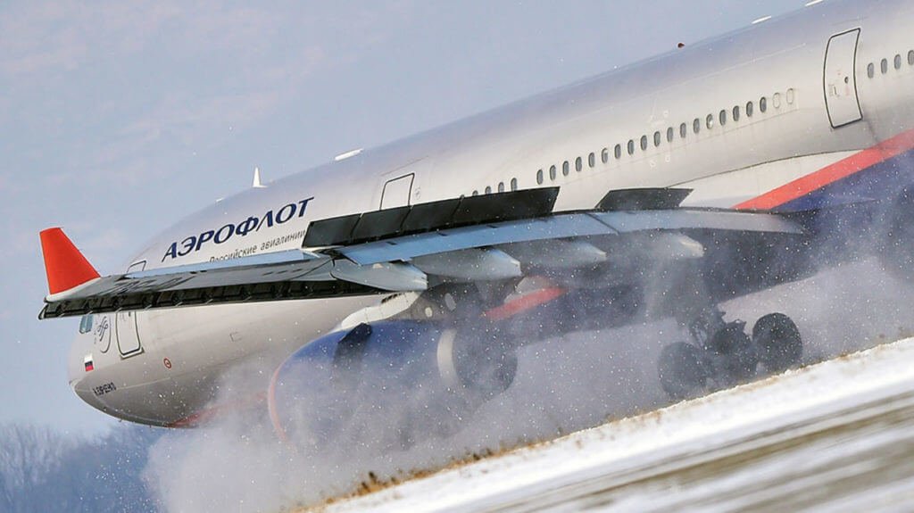 Снегопад вывел из строя 19 самолетов «Аэрофлота»