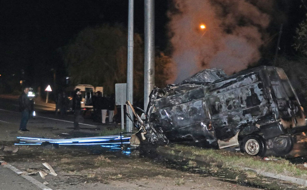 В ДТП с автобусом на востоке Турции погибли 17 нелегальных мигрантов