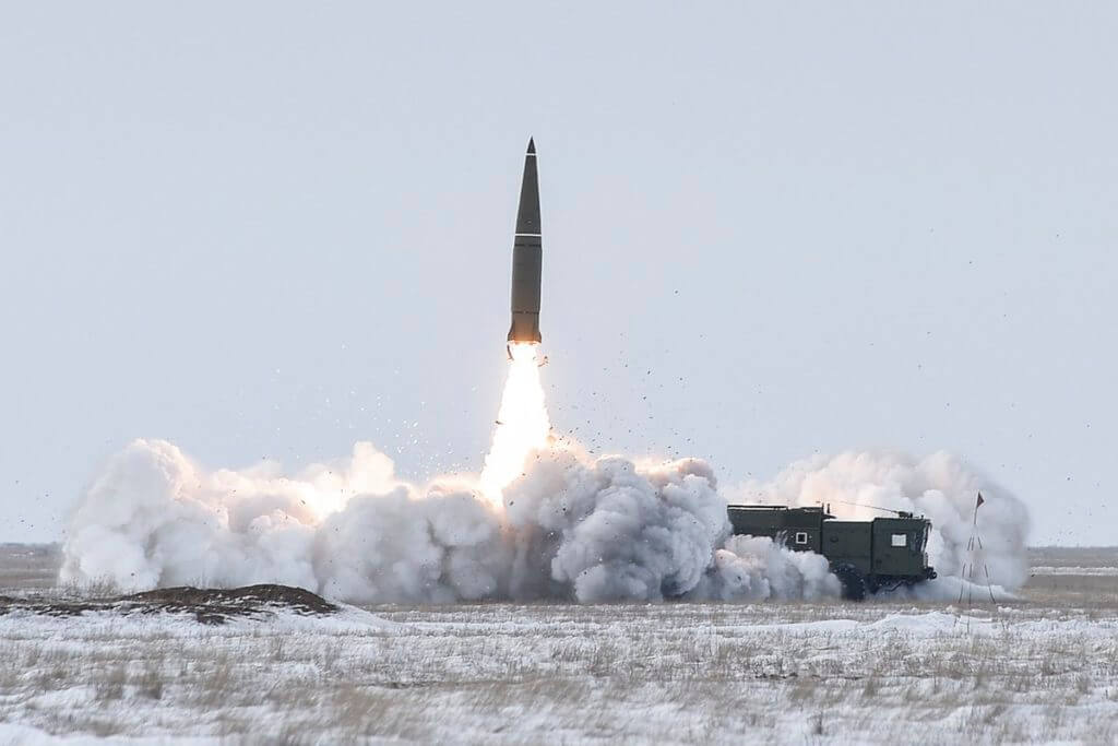 Боевой пуск ракеты «Искандер-М» показан на видео