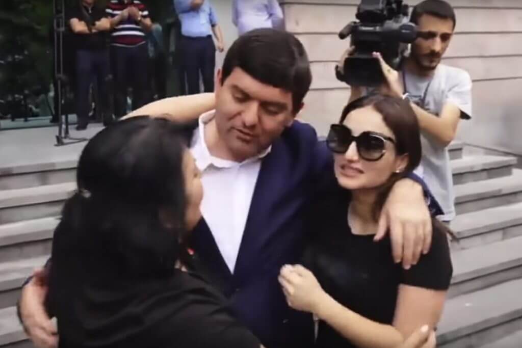 Мэр Масиса отпущен на свободу: слабость власти или…?