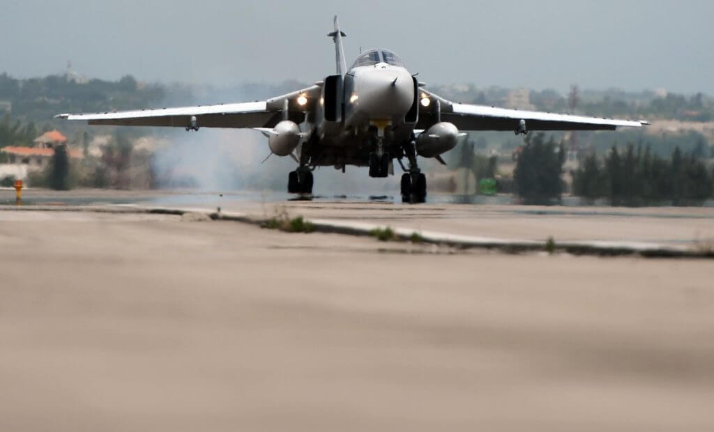 В Иране потерпел крушение военный самолет