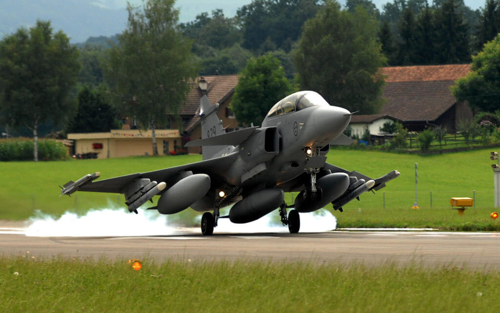 Армения закупает шведские истребители JAS-39 Gripen ?