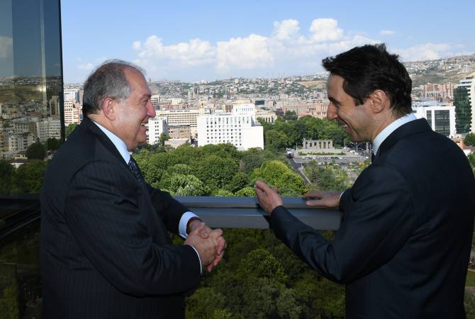Айк Марутян представил президенту Армении программы развития Еревана