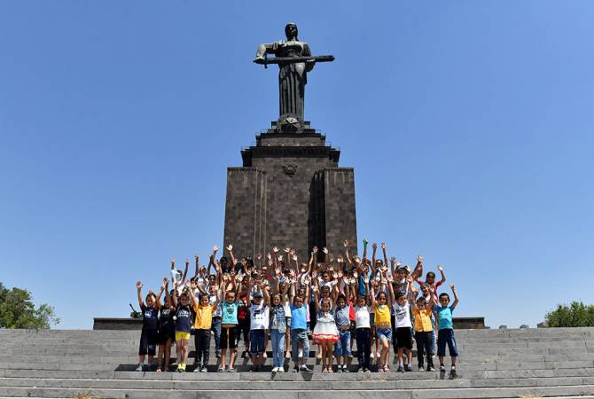 Дети из приграничных сел в Ереване: инициатива Анны Акопян