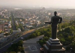 По индексу демократии Армения обошла всех соседей, сделав рывок на 17 позиций
