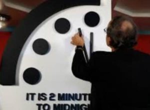 Часы Судного дня переведены на 20 секунд вперед