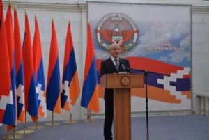 Поздравительное послание Бако Саакяна в связи с Днем защитника Отечества