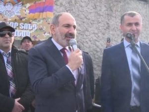 Премьер-министр посетил Гегаркуникскую область для участия в мероприятиях ко Дню армянской армии