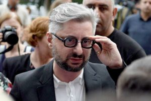 В Тбилиси избили бывшего гендиректора "Рустави 2"