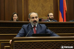 Кризис вокруг Конституционного суда будет разрешать армянский народ
