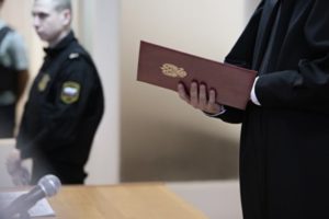 Бывший начальник ФСИН России застрелился в зале суда