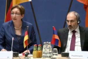 Никол Пашинян: В Азербайджане есть улица и памятник в честь пособника фашизма