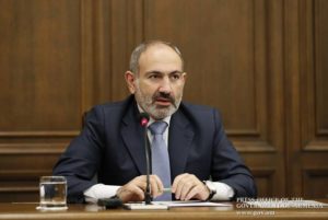 С участием Пашиняна стартовало заседание фракции "Мой шаг"