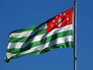 Абхазия закрывает границу для всех иностранцев, за исключение граждан РФ