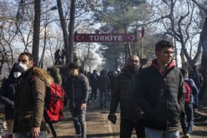 Дешёвые трюки Эрдогана не пройдут: Греция и Болгария закрывают границу с Турцией