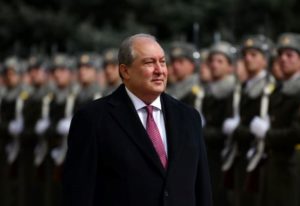 Президент Армении: критики не очень хорошо знают Конституцию, я назначил день референдума