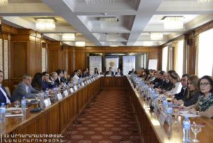 Представители трех ветвей власти обсудили повестку дня судебно-правовых реформ