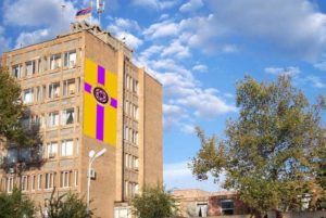 В Эчмиадзине приняты дополнительные меры: будут открыты три пути выезда из города