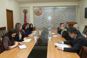 Заруи Батоян встретилась с руководителем делегации ЕС в Армении