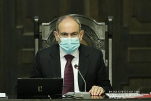 Премьер-министр Армении обеспокоен обострением ситуации с COVID-19