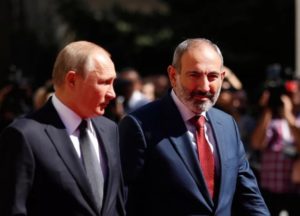Пашинян и Путин поговорили по телефону