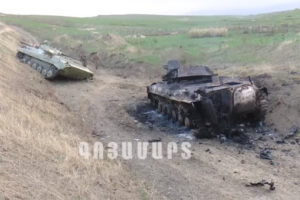 ВС Азербайджана, состоящая из различных турецких и террористических группировок, повсюду сталкивается с жесткими и разрушительными ударами Армии обороны