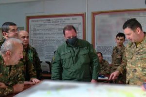 Министр обороны Армении находится в Арцахе