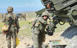 Армянская сторона улучшила свои позиции на некоторых участках