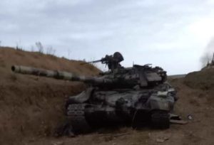 Арцрун Ованнисян: А это Т-90, ребята достаточно легко его сбили