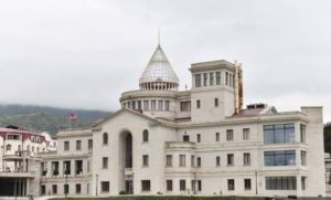 Парламент Арцаха призывает парламенты мира признать независимость Арцаха